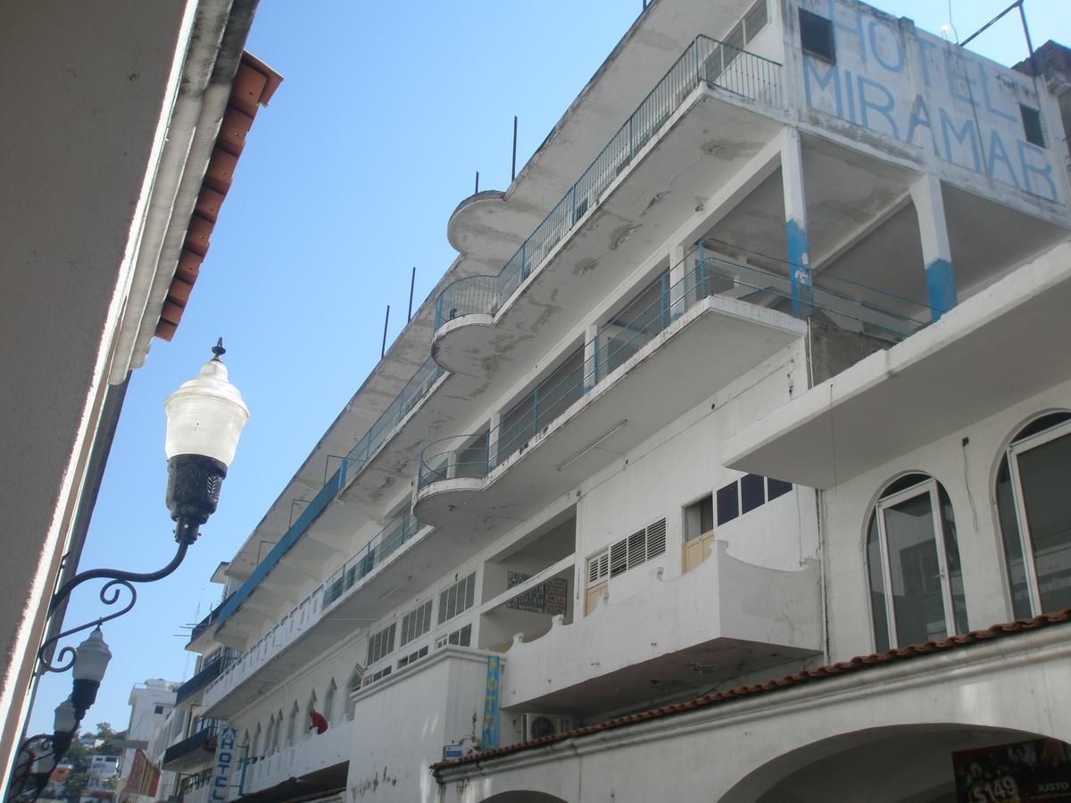 Hotel Miramar Centro Historico Манзанило Екстериор снимка